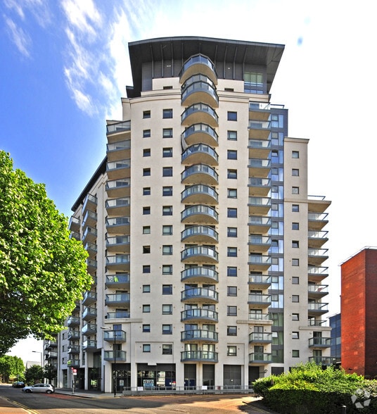 3 Limeharbour, London for sale - Primary Photo - Image 1 of 1