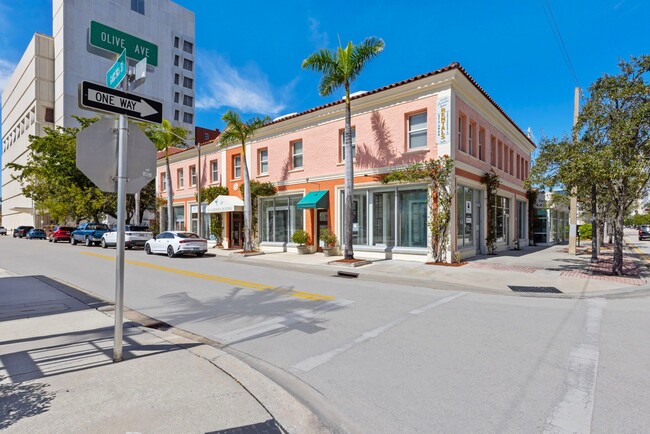 More details for 303-311 Gardenia St, West Palm Beach, FL - Office/Retail, Retail for Rent