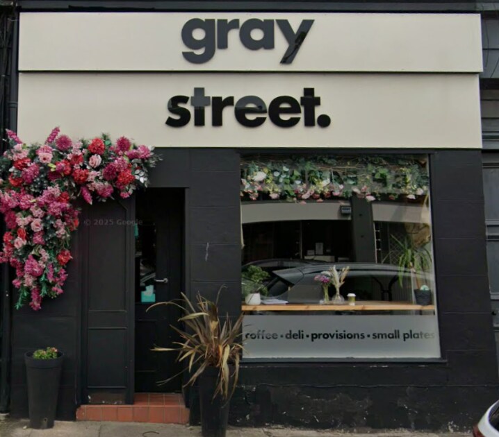 94-98 Gray St, Broughty Ferry to rent Building Photo- Image 1 of 2