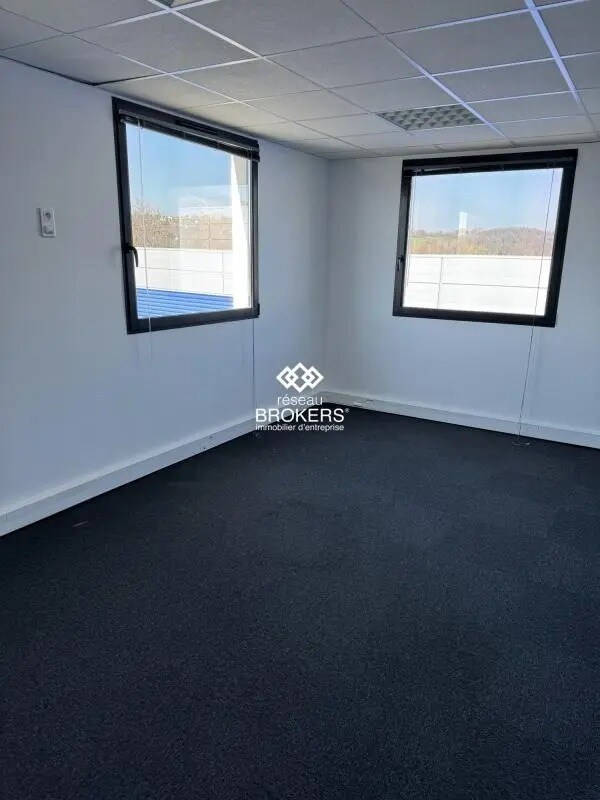 Brignais, RHO 69530 -  -  - Interior Photo - Image 1 of 9