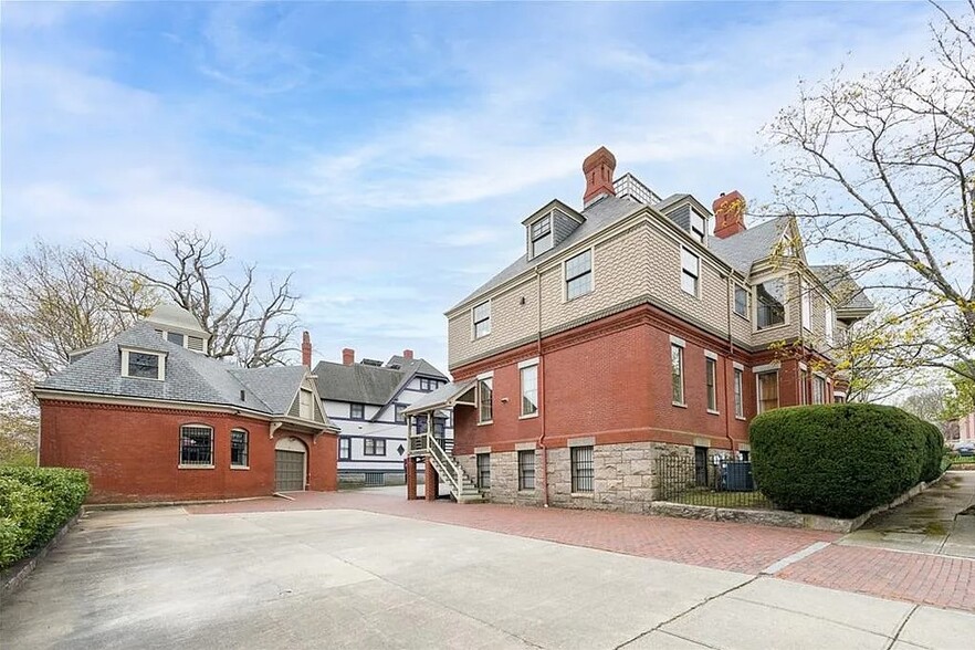 404 County St, New Bedford, MA for rent - Building Photo - Image 3 of 7