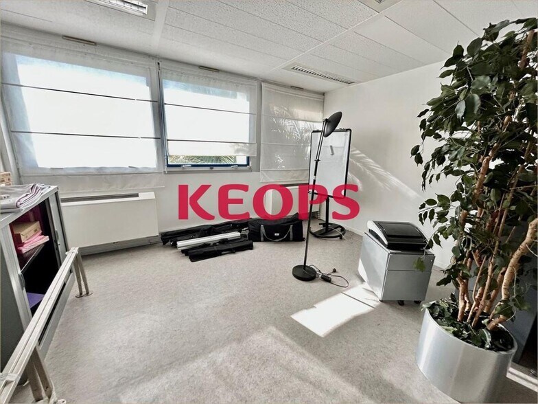 Office in Labège to rent - Building Photo - Image 3 of 19