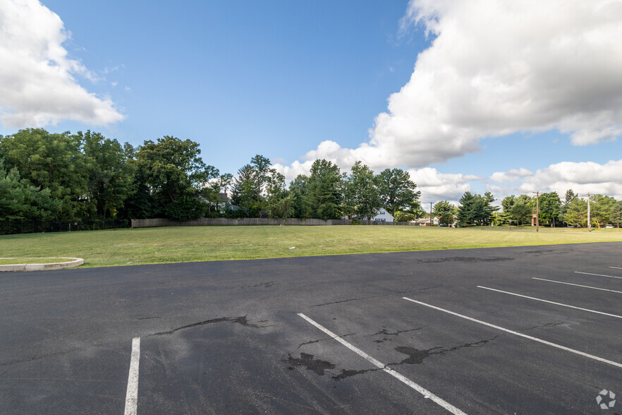 Germantown Pike & Hillcrest Ave, East Norriton, PA for rent - Building Photo - Image 3 of 3