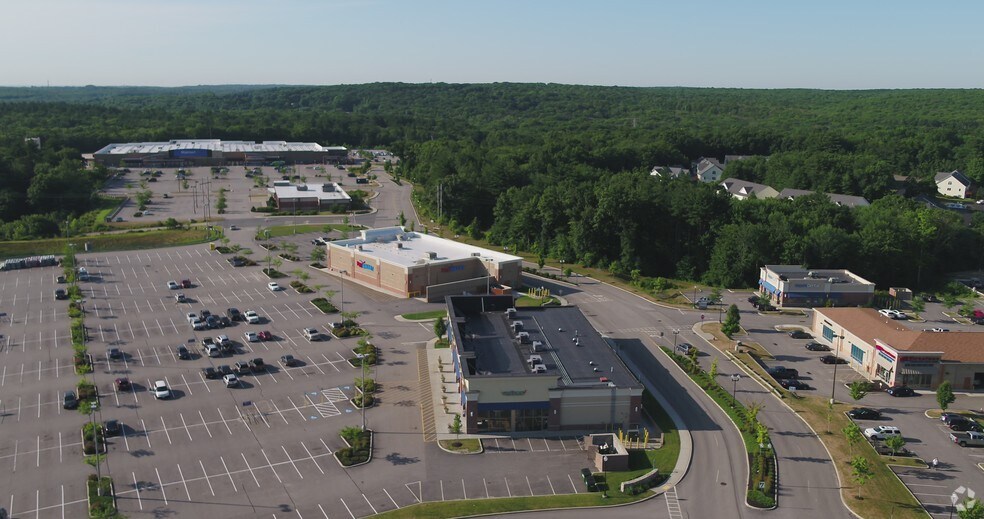 23 Dowling Village Blvd, North Smithfield 02896 Retail for Rent