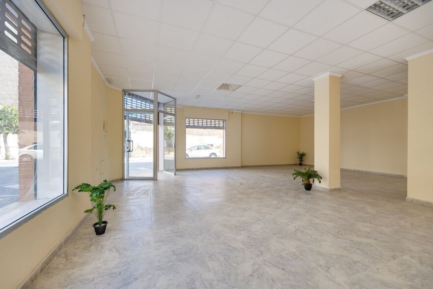 Carrer Doctor Fleming, 7, Almoradí, Alicante for sale - Building Photo - Image 2 of 24