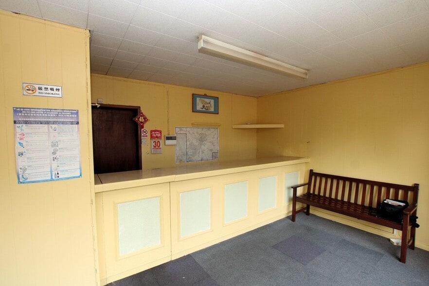 1-5 Linden Ave, Branston to rent - Building Photo - Image 1 of 7