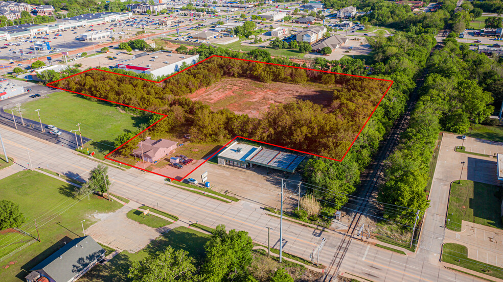 403 E McElroy Rd, Stillwater, OK for sale - Aerial - Image 1 of 1