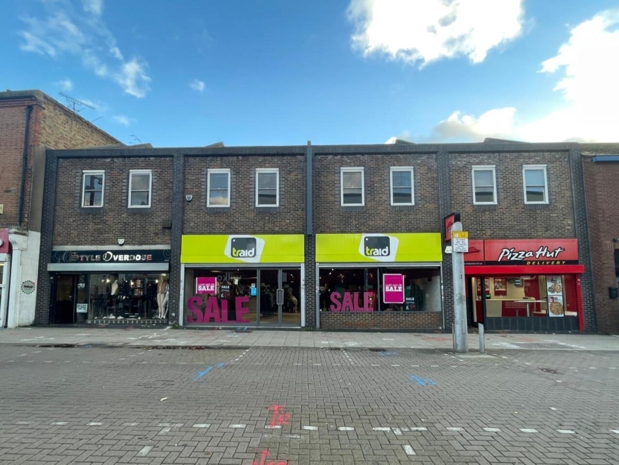 106 High St, London for sale Primary Photo- Image 1 of 1