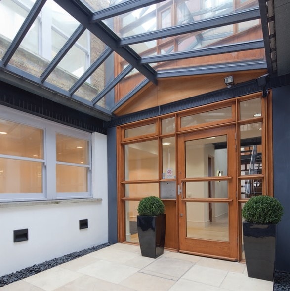 45 Broadwick St, London to rent - Primary Photo - Image 1 of 11