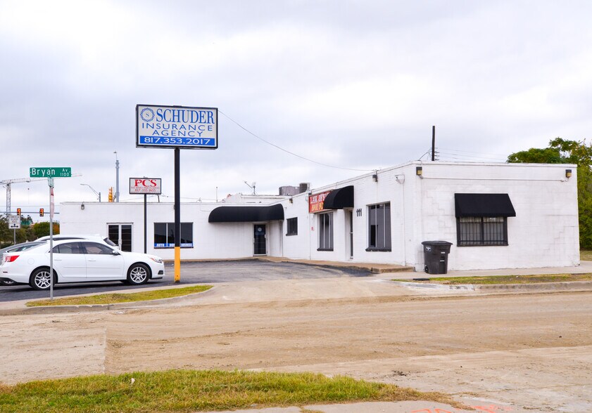 111 E Rosedale St, Fort Worth 76104