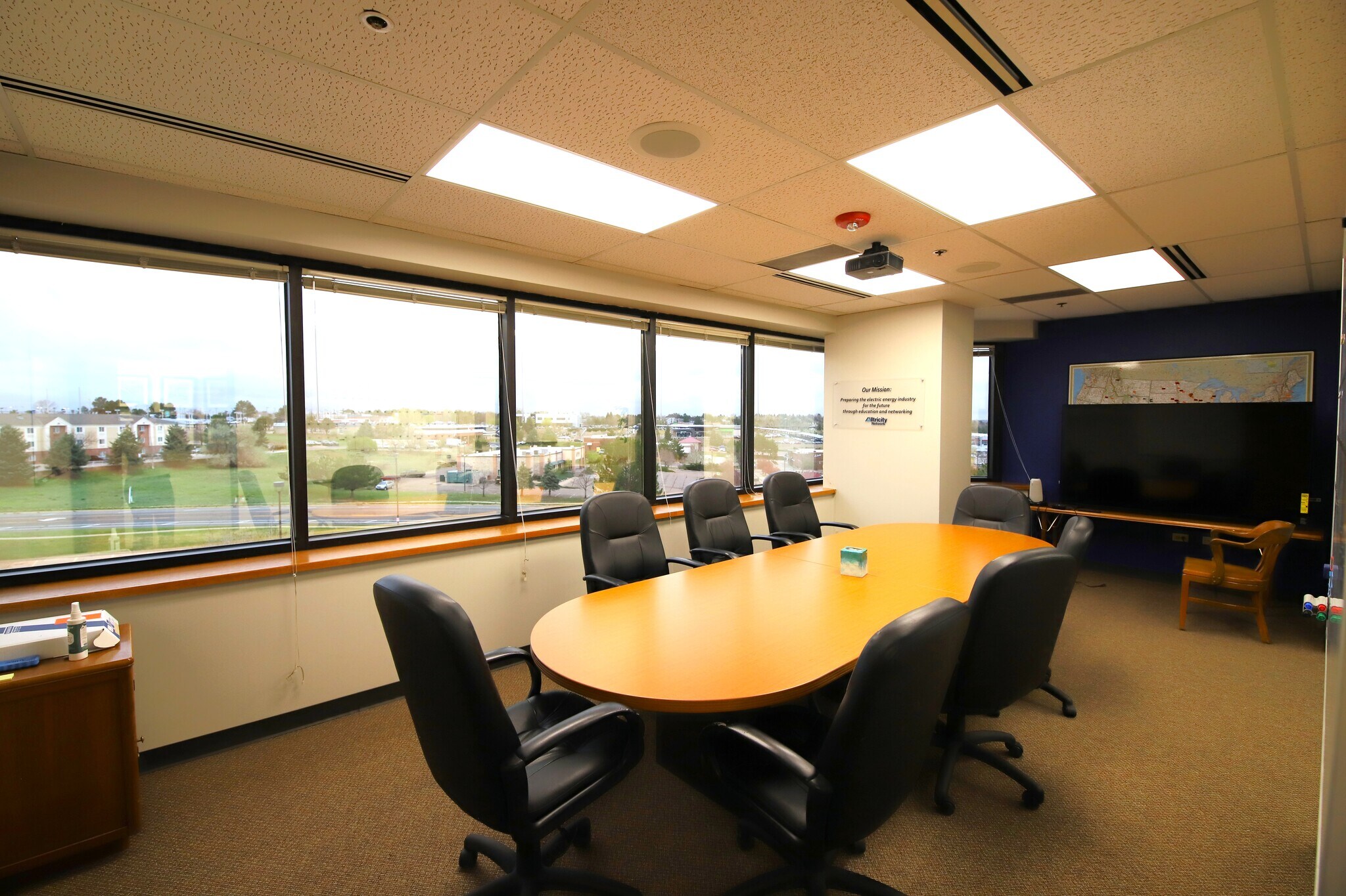 6855 S Havana St, Centennial, CO to rent Interior Photo- Image 1 of 9