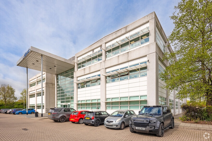 The Boulevard, Leeds for sale - Building Photo - Image 2 of 44