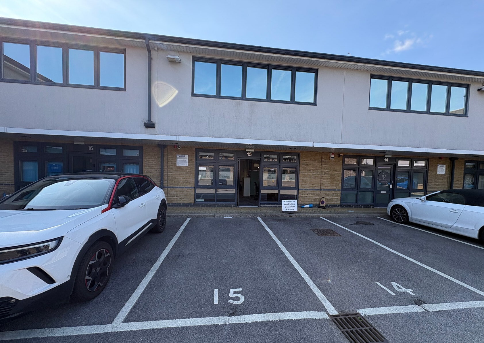 Botley Rd, Southampton to rent Building Photo- Image 1 of 5