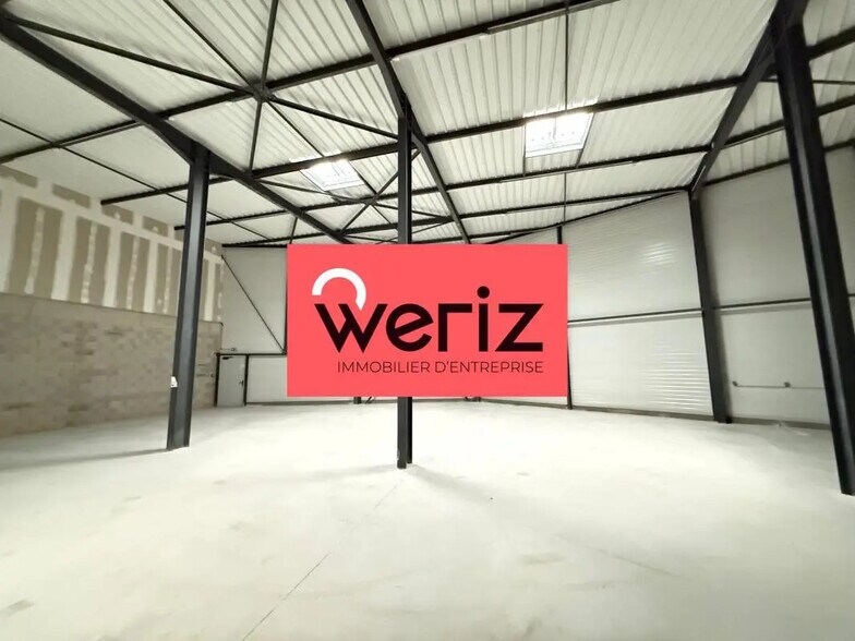 Office in Aubagne to rent - Interior Photo - Image 3 of 14