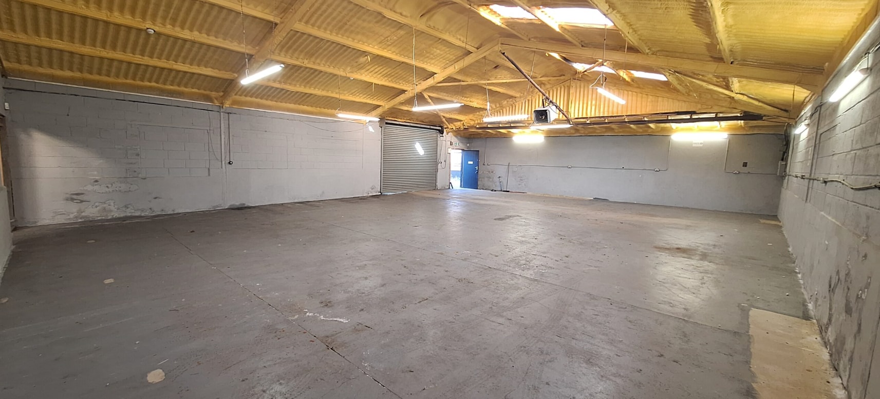 Greyfriars Ln, Storrington to rent Interior Photo- Image 1 of 2