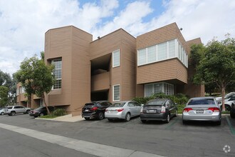 1001 Dove St, Newport Beach, CA for rent Building Photo- Image 1 of 13