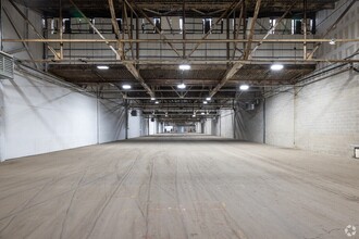 297 Getty Ave, Paterson, NJ to rent Interior Photo- Image 1 of 4