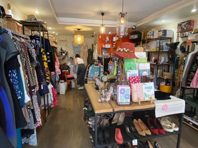 Location Commerce 24 m²