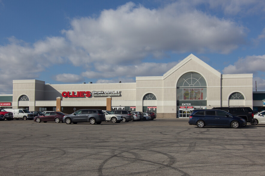 3735-3907 S High St, Columbus, OH for rent - Building Photo - Image 1 of 8