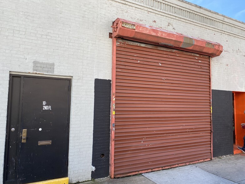 10-16 46th Ave, Long Island City, NY for sale - Building Photo - Image 1 of 1