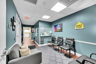 7100 W Camino Real, Boca Raton, FL to rent Interior Photo- Image 2 of 31