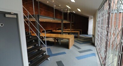 16 Graham St, Birmingham to rent Interior Photo- Image 1 of 2