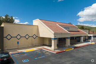 More details for 905-977 W Kendall Dr, San Bernardino, CA - Retail for Rent