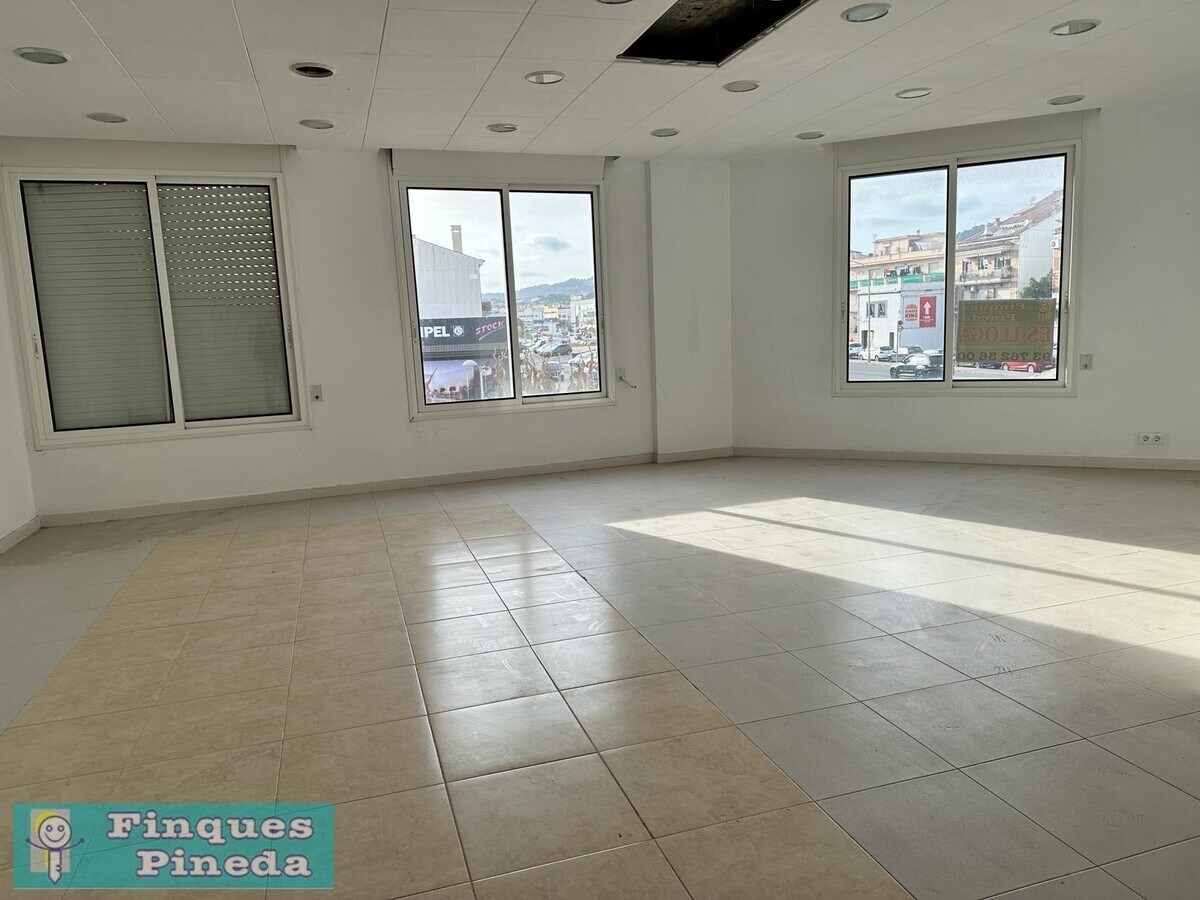 Pineda de Mar, BAR 08397 - Unit - - - Interior Photo - Image 1 of 11