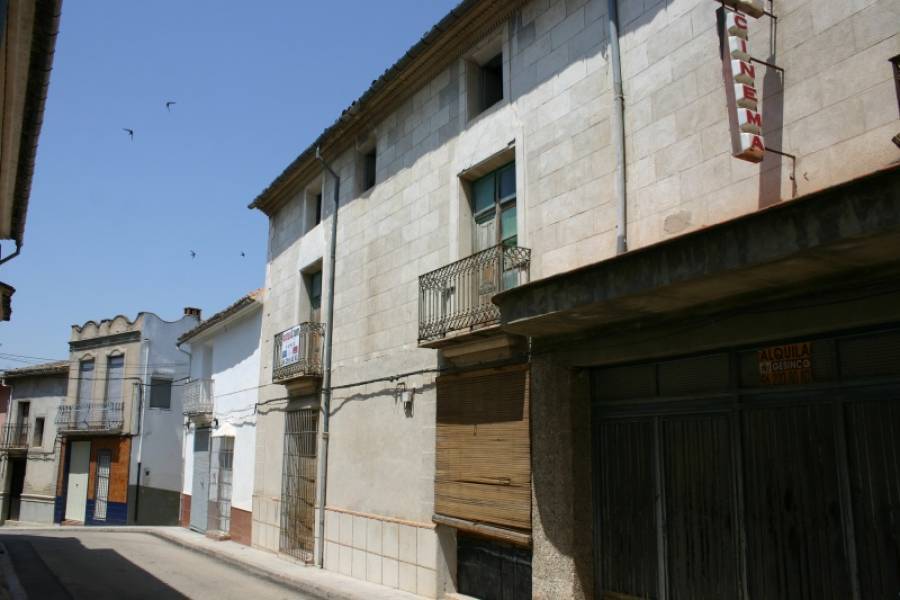 Land in Montaverner, Valencia for sale Primary Photo- Image 1 of 5
