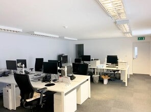 Limes Ln, Warrington to rent Interior Photo- Image 1 of 6