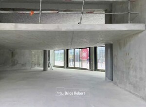 Office in Villeurbanne to rent Interior Photo- Image 2 of 7