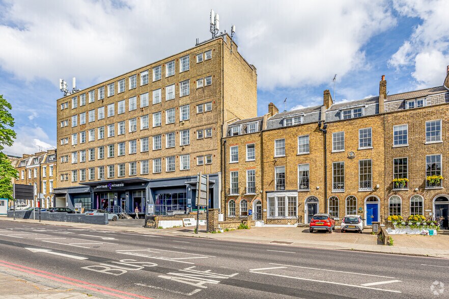 359 City Rd, London to rent - Building Photo - Image 3 of 10