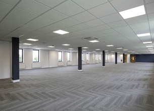 Holgate Park Dr, York to rent Interior Photo- Image 1 of 3