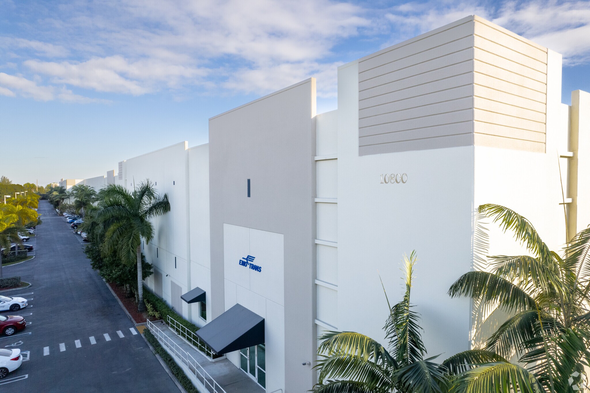 10800 NW 106th St, Miami, FL to rent Building Photo- Image 1 of 6