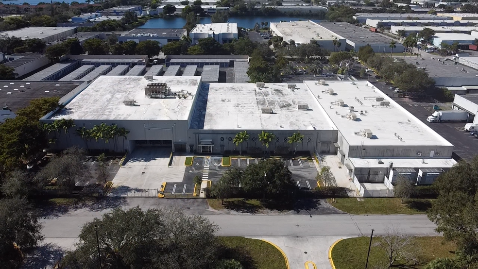 16175 NW 49th Ave, Hialeah, FL for rent - Aerial - Image 2 of 10