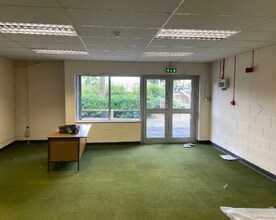 Bretch Hl, Banbury to rent Interior Photo- Image 1 of 1