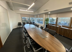 Century Way, Leeds to rent Interior Photo- Image 2 of 2