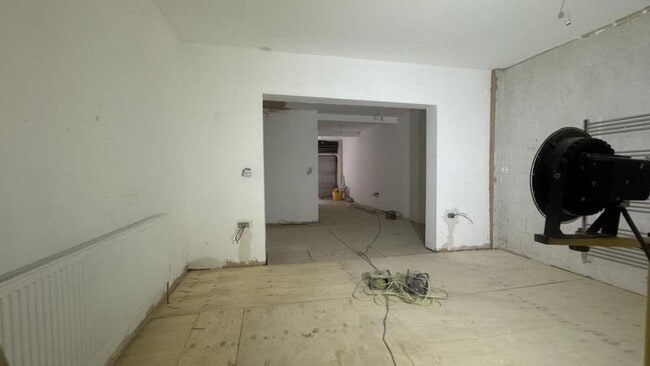 More details for 41 High St, London - Retail to Rent