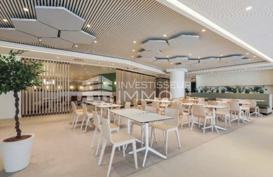Office in Puteaux La Defense for sale - Interior Photo - Image 3 of 3