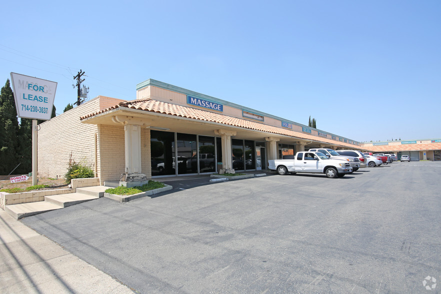 1700 N Tustin St, Orange, CA for rent - Building Photo - Image 2 of 6