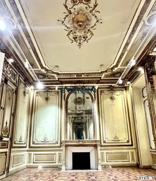 Office in Marseille to rent - Interior Photo - Image 1 of 6