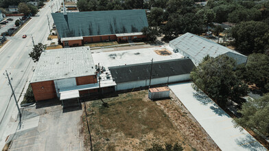 900 Natchez Ave, Pasadena, TX for rent Building Photo- Image 1 of 24