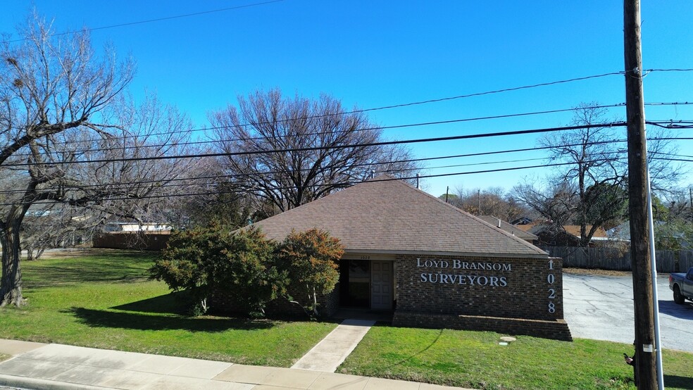 1020-1030 Sylvania, Fort Worth, TX for sale - Building Photo - Image 1 of 24