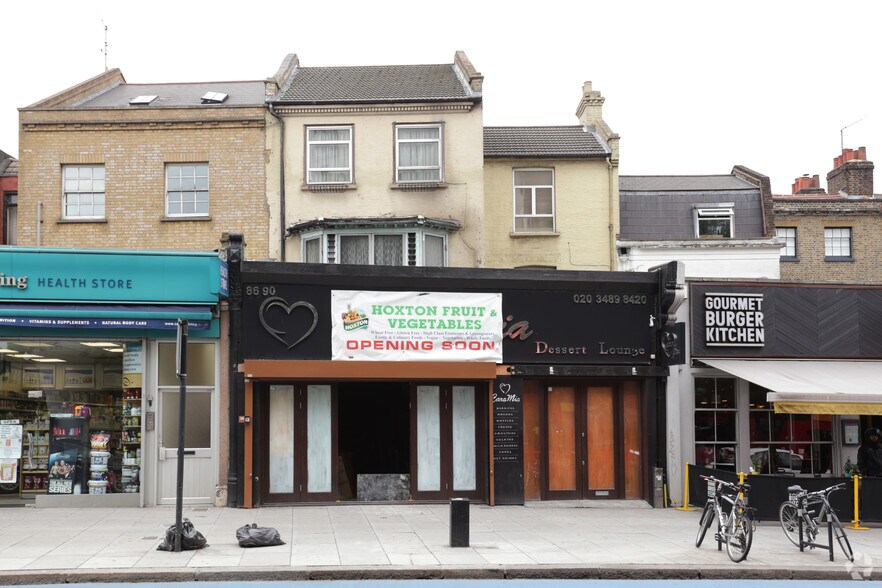 86-90 Clapham High St, London to rent - Building Photo - Image 3 of 7