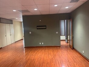 1575 Westwood Blvd, Los Angeles, CA to rent Building Photo- Image 2 of 15