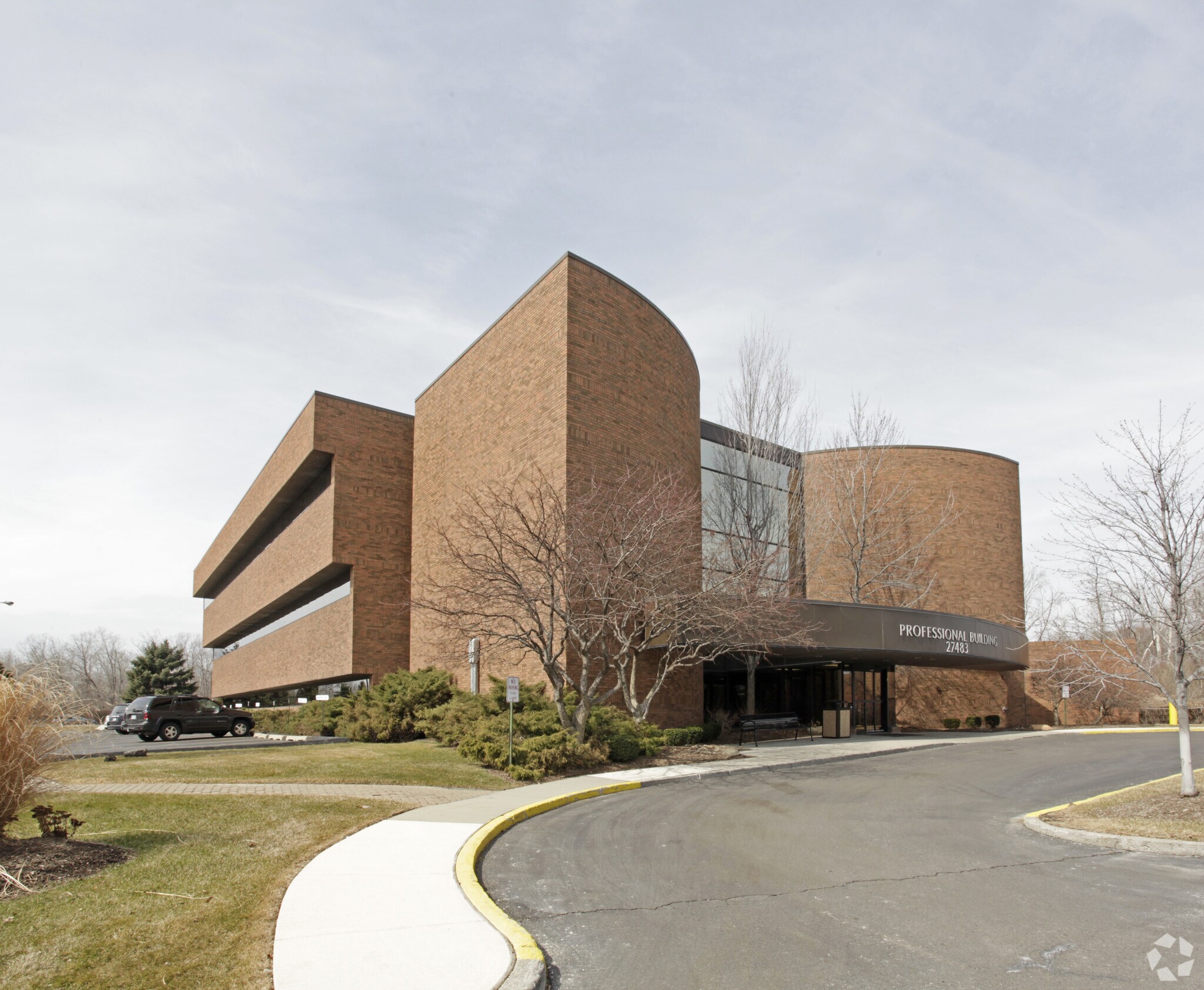 27483 Dequindre Rd, Madison Heights, MI to rent Primary Photo- Image 1 of 6