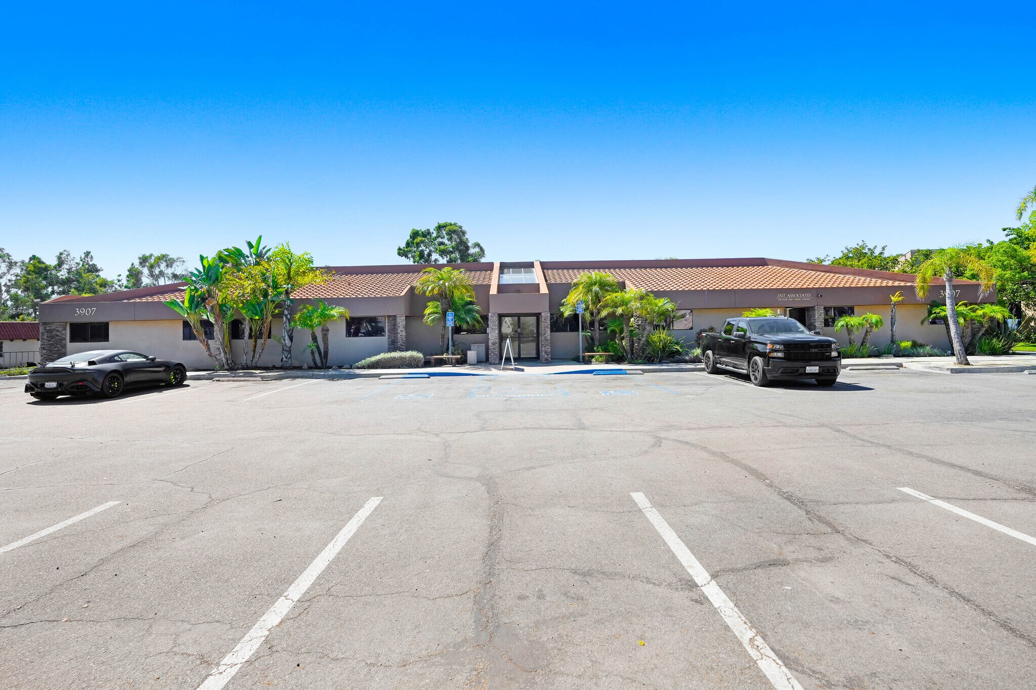 3907 Waring Rd, Oceanside, CA to rent Building Photo- Image 1 of 8