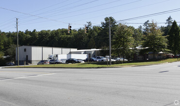 199 Airport Rd, Arden, NC for rent Building Photo- Image 1 of 1