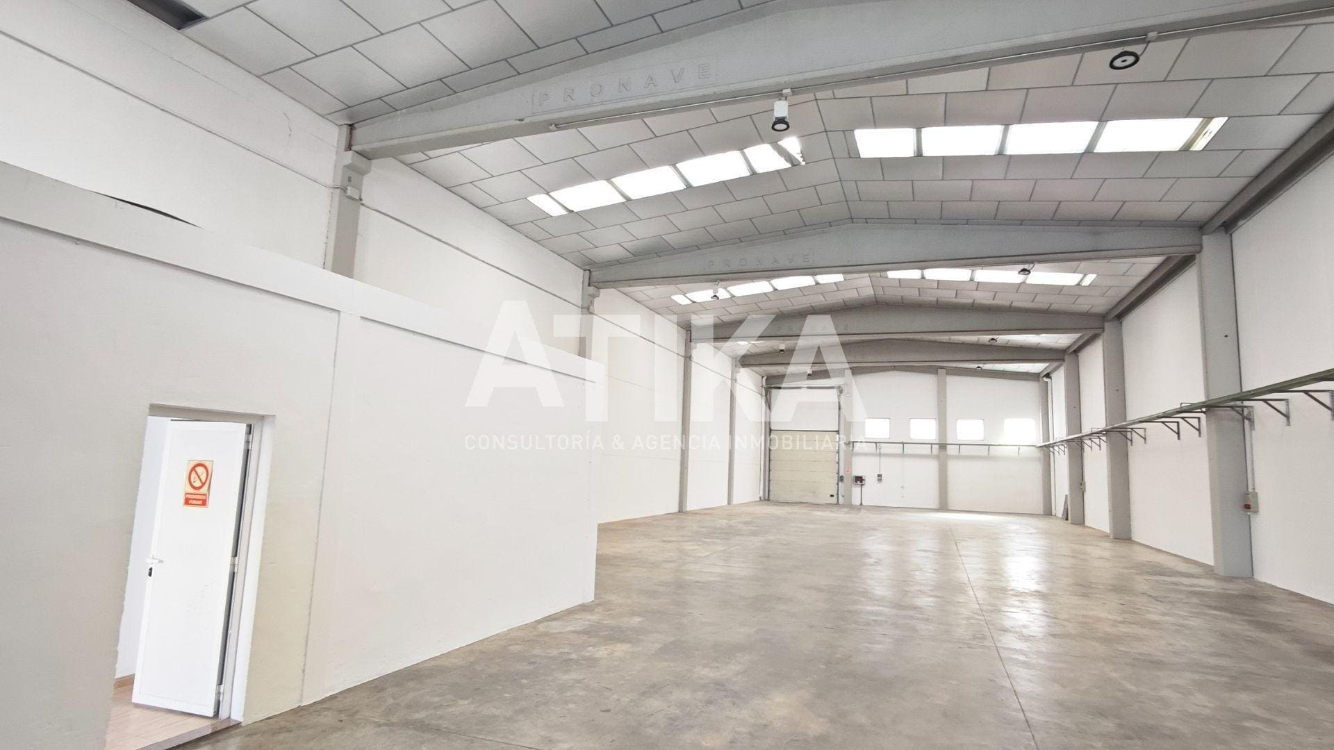 Industrial in Ontinyent, Valencia to rent Primary Photo- Image 1 of 27
