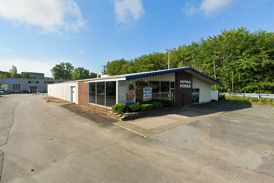 655 Cochituate Rd, Framingham, MA for rent - Building Photo - Image 1 of 3